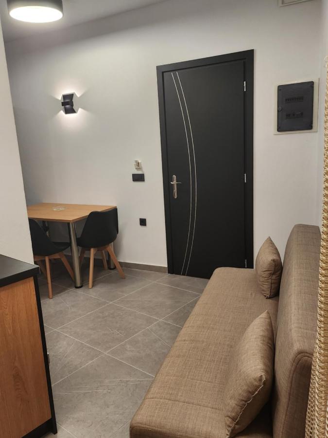 Kastello Apartment Megisti Bagian luar foto