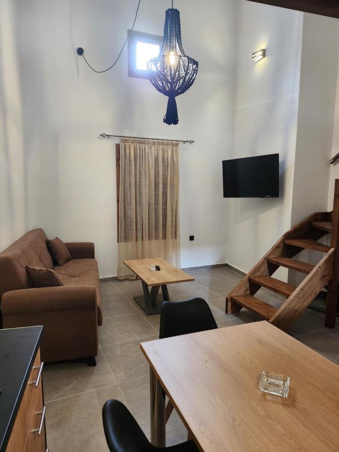 Kastello Apartment Megisti Bagian luar foto