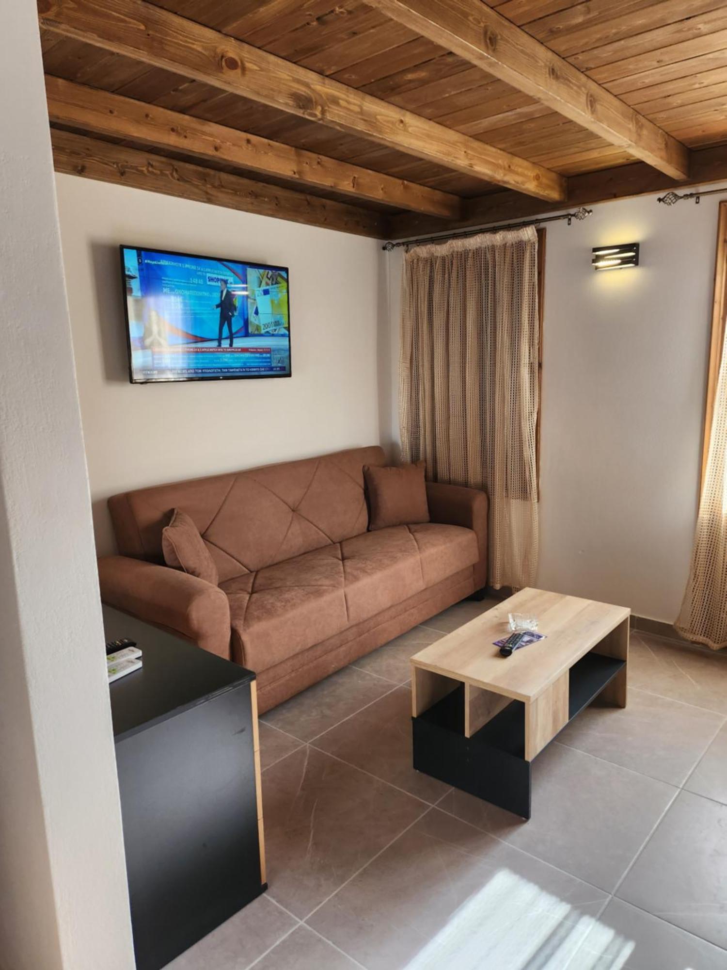 Kastello Apartment Megisti Bagian luar foto
