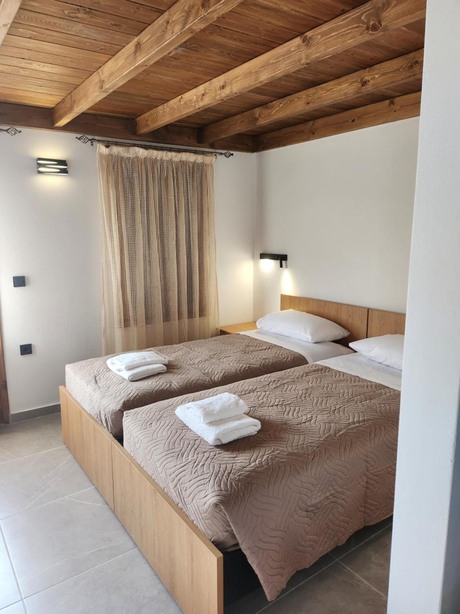 Kastello Apartment Megisti Bagian luar foto