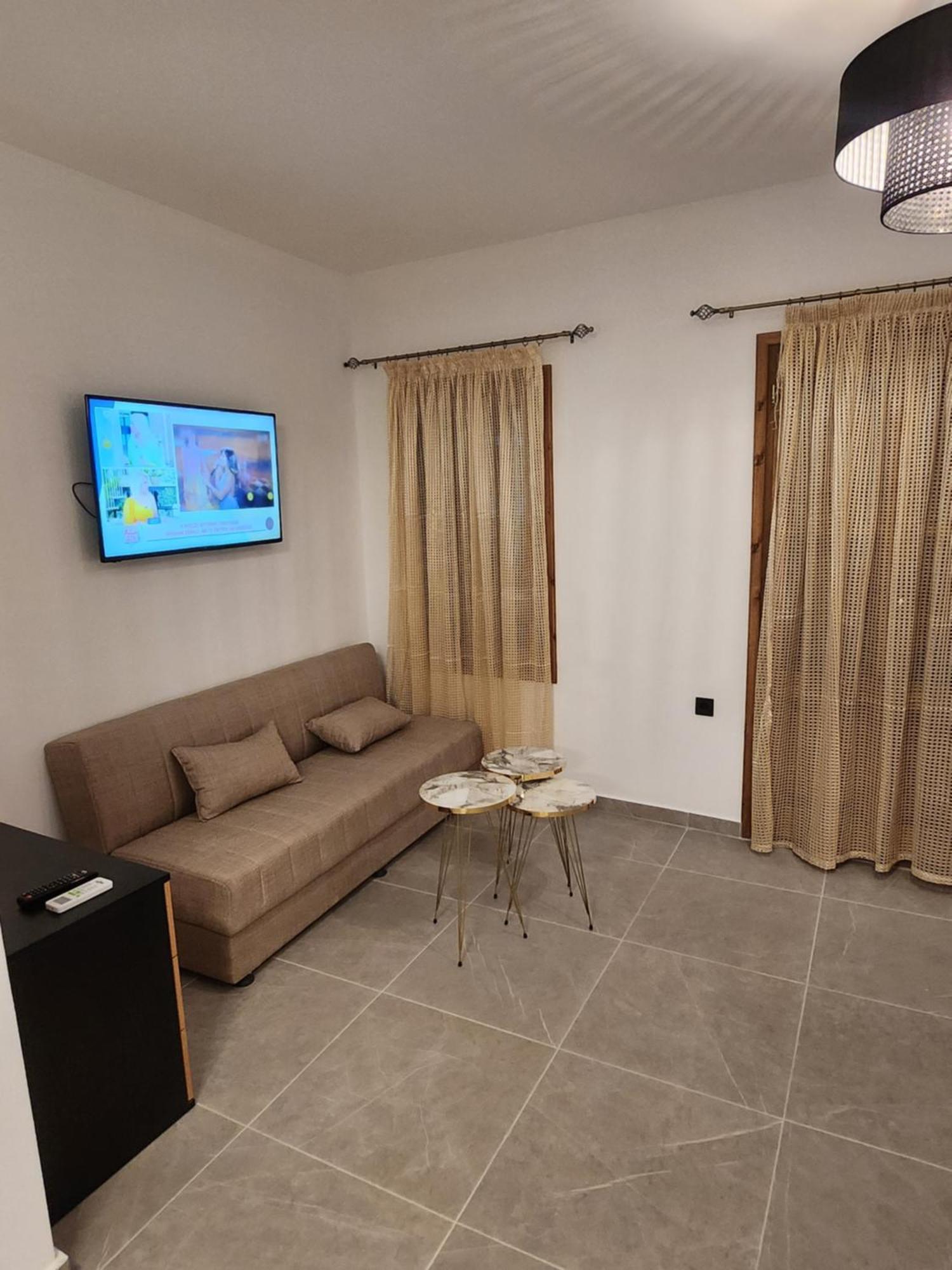 Kastello Apartment Megisti Bagian luar foto