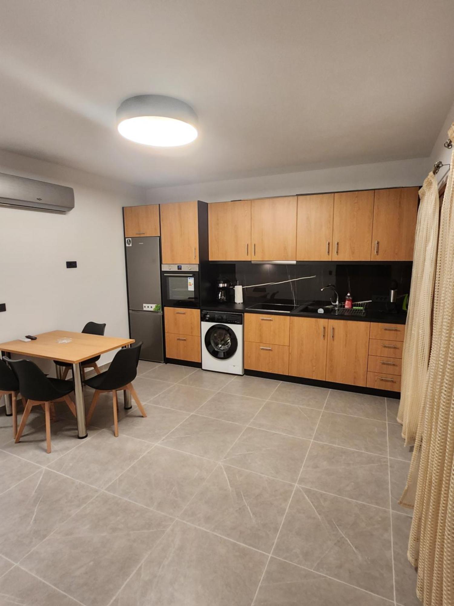 Kastello Apartment Megisti Bagian luar foto