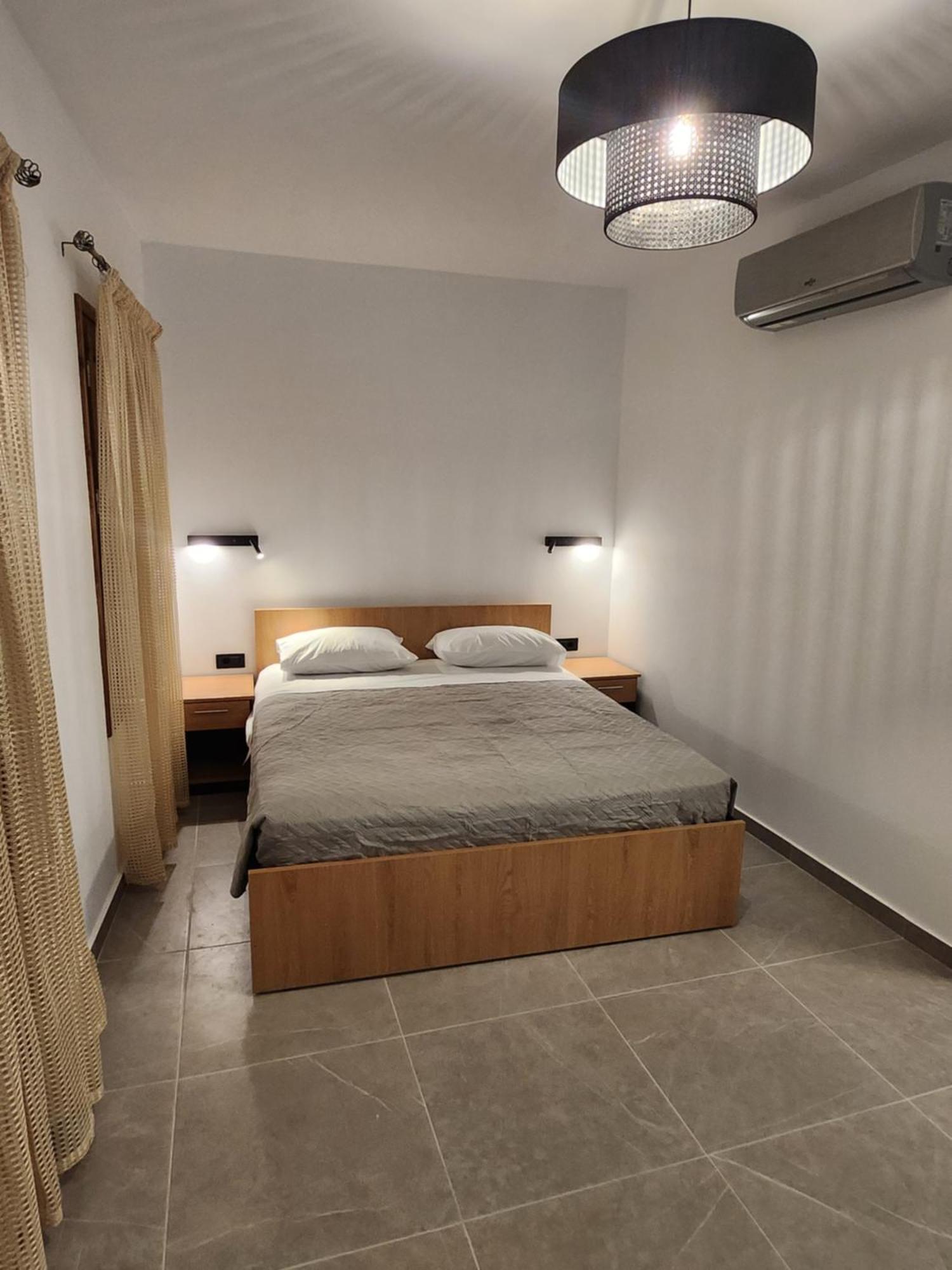 Kastello Apartment Megisti Bagian luar foto